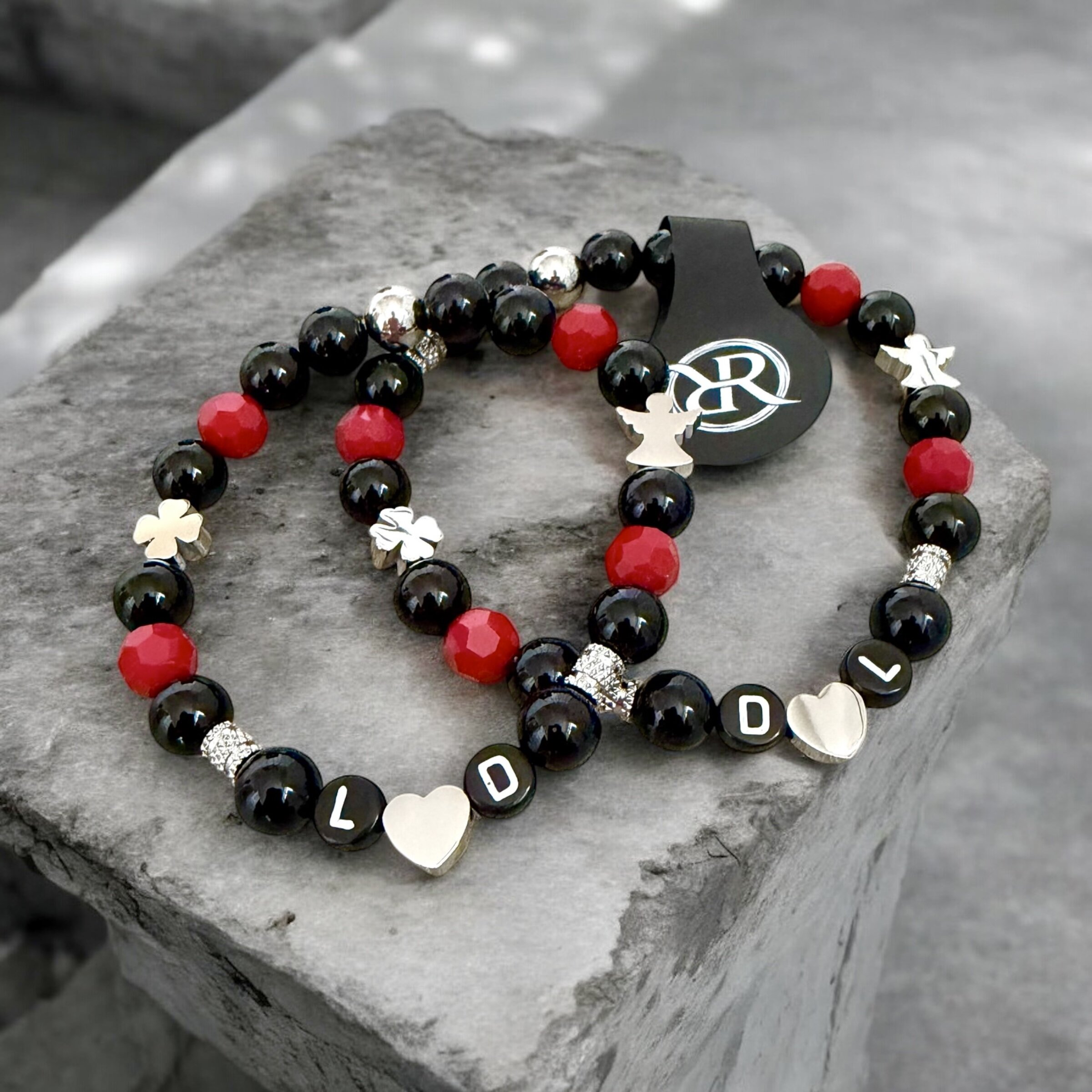 Partnerské náramky s pridaním vlastných písmen